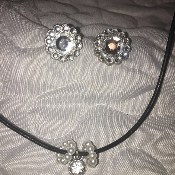 Necklace & earrings set custom made leather cord - Picture 8 of 8